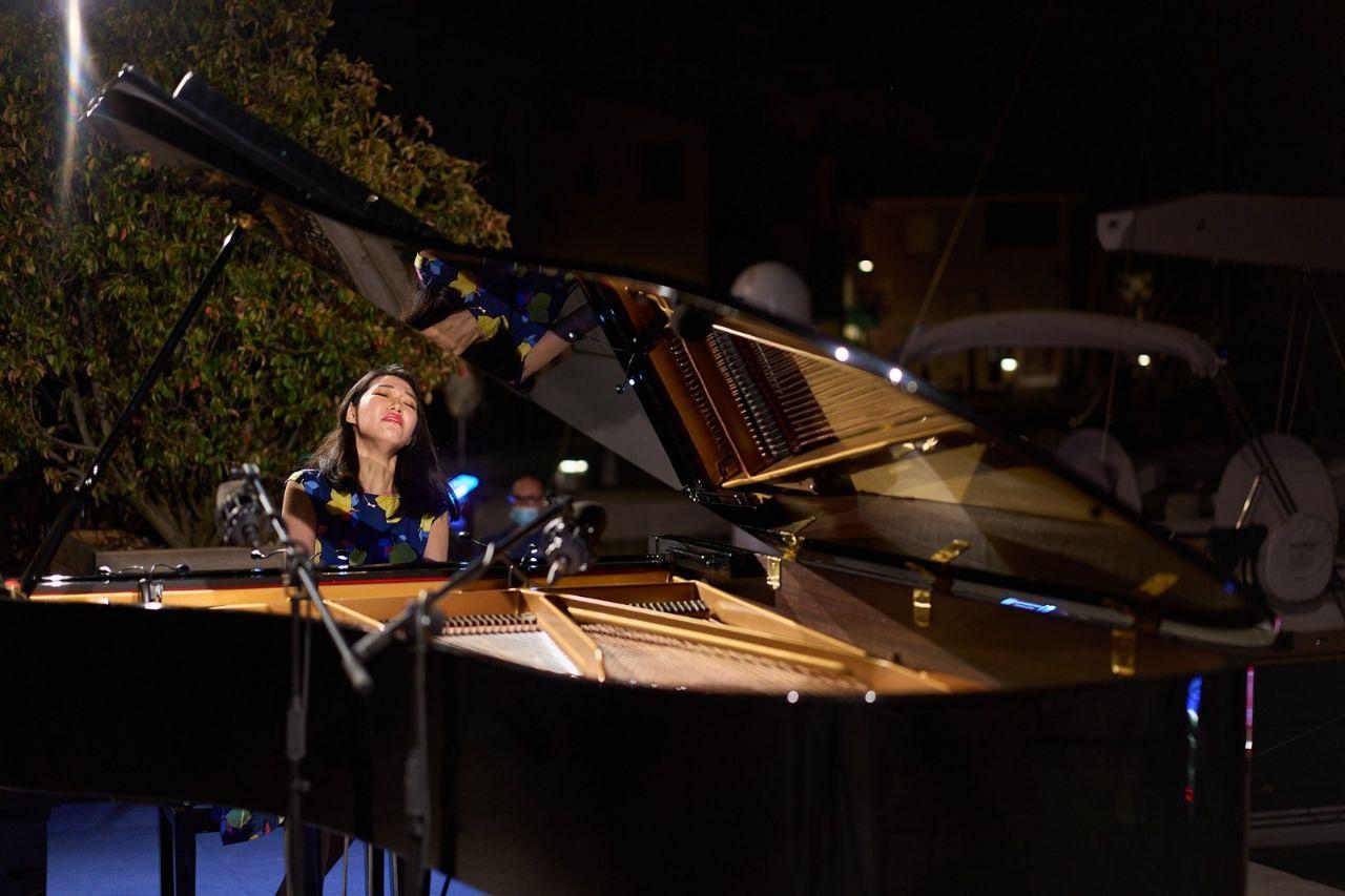 “FESTA DELLA MUSICA” IN VILLA: ECCEZIONALE ESIBIZIONE DELLA PIANISTA YING LI